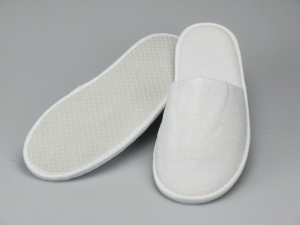 Slippers Florence White 3mm Sole Closed Toe